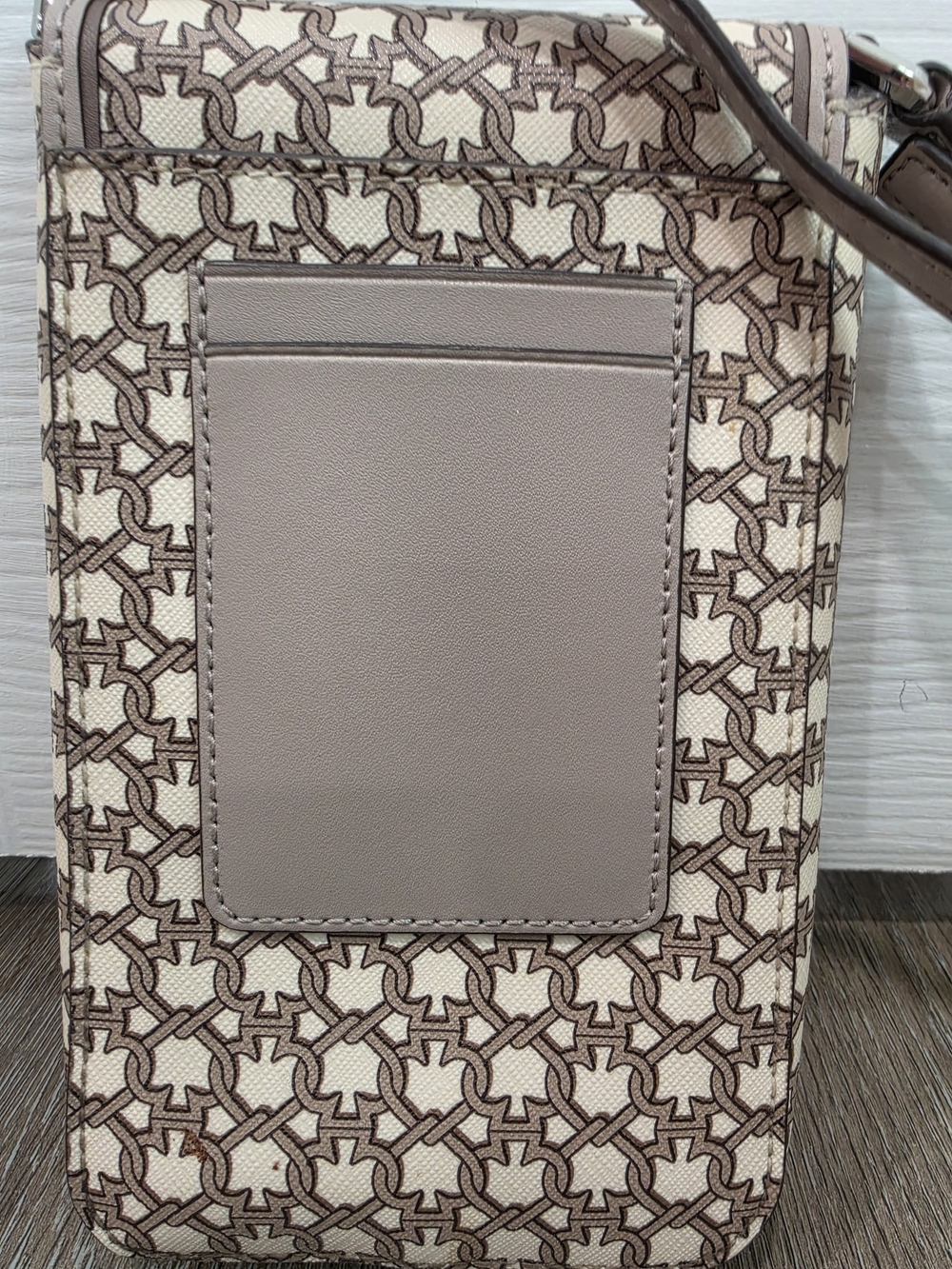 Kate Spade Brown And Beige Patterned Crossbody Phone Pouch with Adjustable Strap - Picture 5 of 7